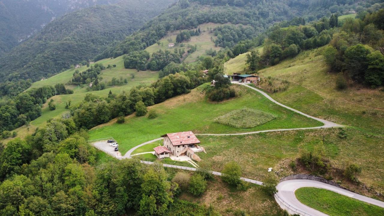 Agriturismo Piane Ono Degno Exterior foto